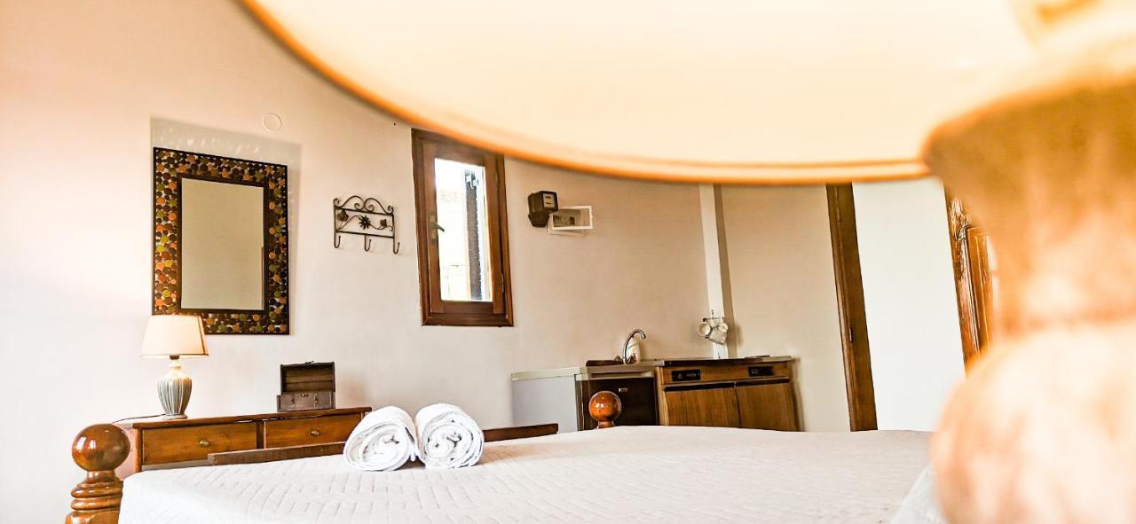 Knossos Apartments パレカストロ エクステリア 写真