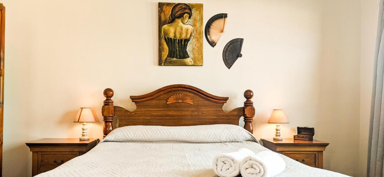 Knossos Apartments パレカストロ エクステリア 写真