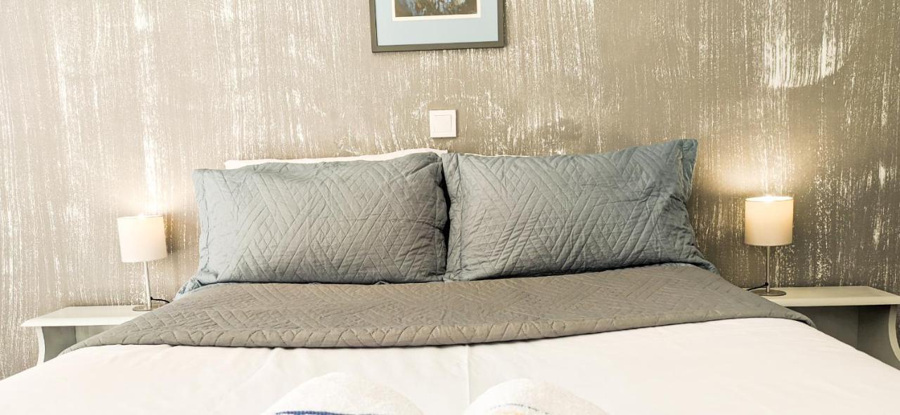 Knossos Apartments パレカストロ エクステリア 写真