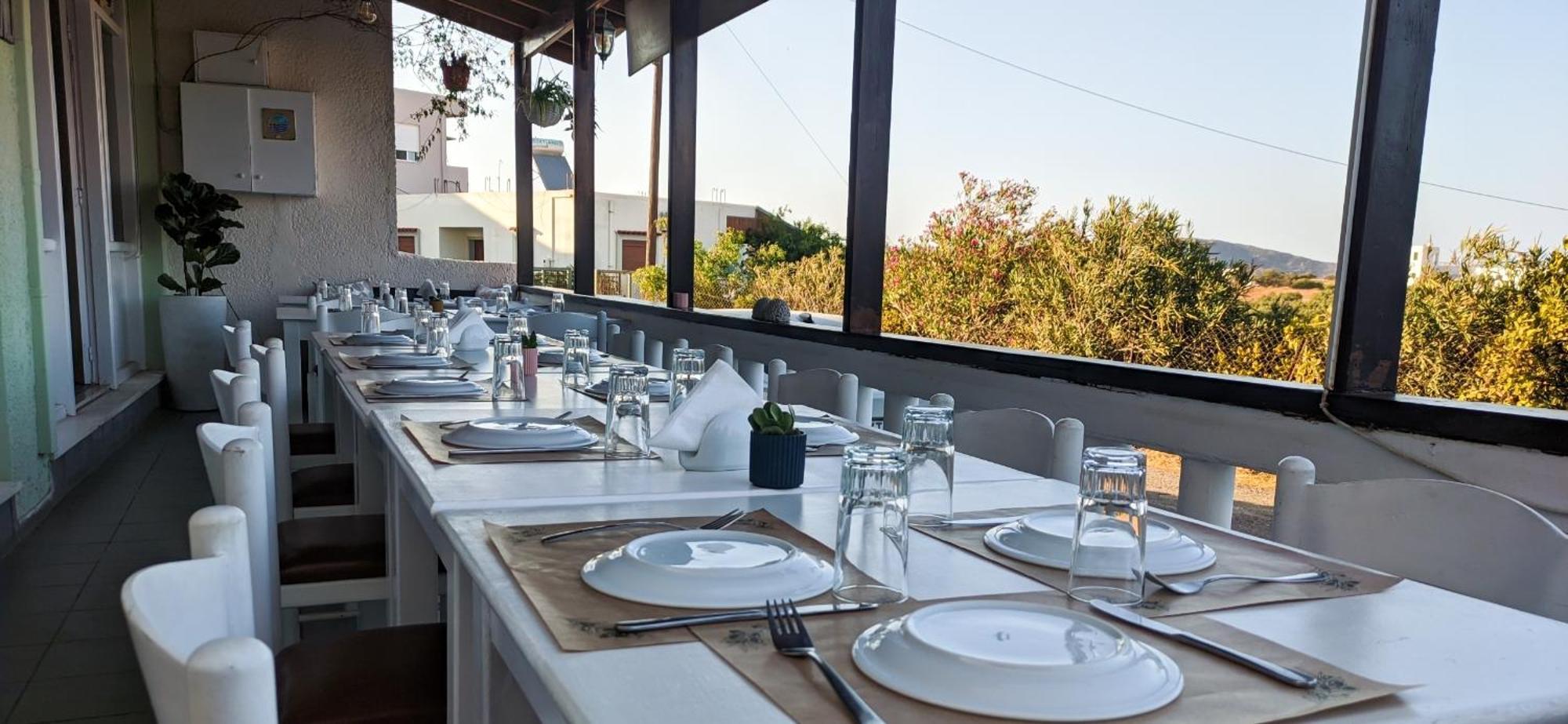Knossos Apartments パレカストロ エクステリア 写真